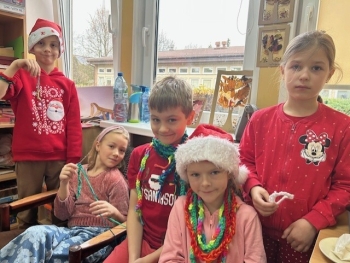 574522c2-a350-434c-ab6c-435eb767a623