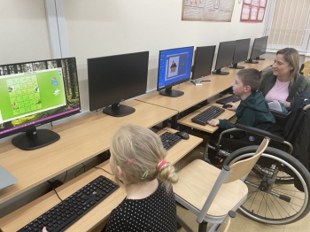 20260304_164213644_iOS