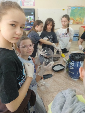 cb7e2ec4-e115-4761-abbe-b85f35fc3ac9 (1)