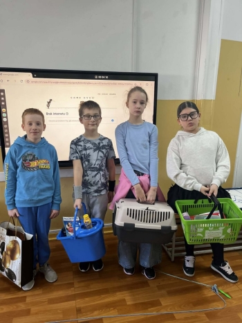 f0618d99-4897-4656-93fa-dfad371e9aba