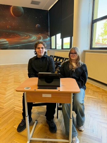 4a8b31f6-90a3-4b57-8183-15900c41e42e