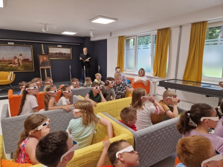 Klasy 2c i 2b na wystawie twórczości Józefa Chełmońskiego
