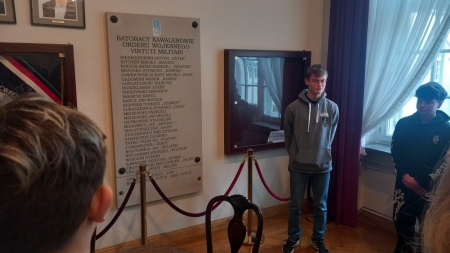 Śladami bohaterów lektury ''Kamienie na szaniec''