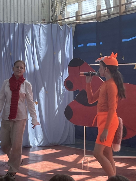 ''Mały Książę'' w interpretacji Szkolnego Koła Teatralnego